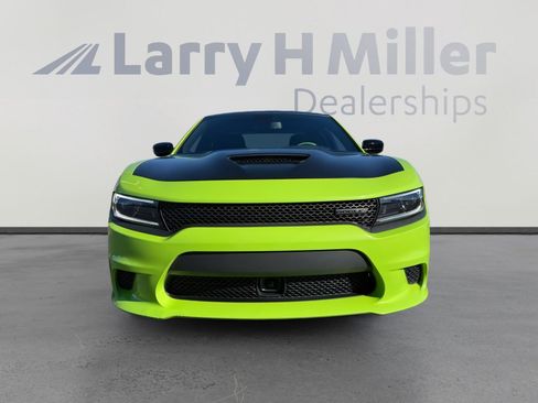 Used 2023 Dodge Charger R/T w/ Blacktop Package image 4