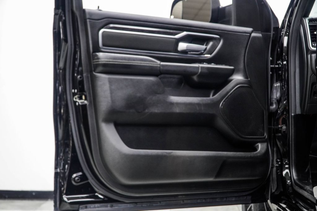 Used 2024 RAM 1500 Big Horn AWD/4WD image 33