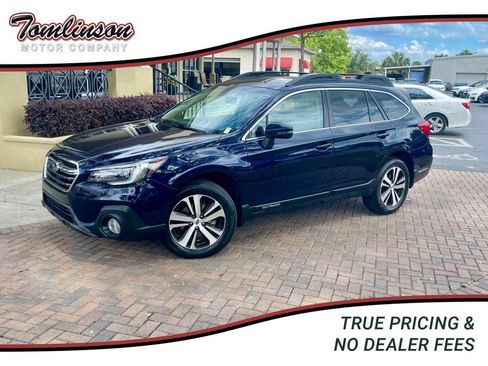Used 2018 Subaru Outback 3.6R Limited AWD/4WD image 1