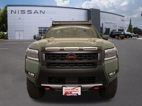 New 2026 Nissan Frontier PRO-4X w/ Tow Package AWD/4WD image 7
