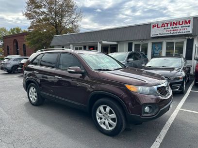 Used 2013 Kia Sorento LX w/ Convenience Pkg