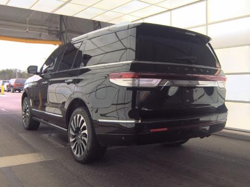 Used 2022 Lincoln Navigator Black Label AWD/4WD image 5