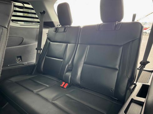 Certified 2021 Ford Explorer XLT w/ Equipment Group 202A image 30