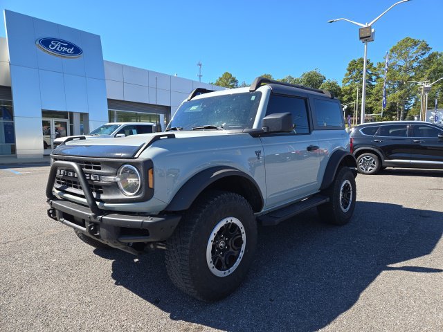 Used 2022 Ford Bronco 2-Door w/ Sasquatch Package AWD/4WD image 1