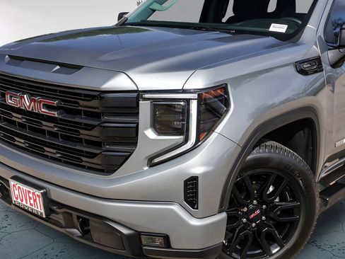 Used 2024 GMC Sierra 1500 Elevation RWD image 3