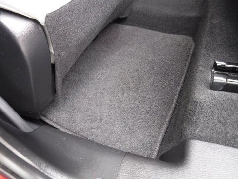 Used 2022 Mitsubishi Outlander SEL image 39