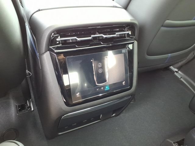 New 2026 Cadillac Escalade IQ Sport 1 w/ LPO, ONYX Package AWD/4WD image 15