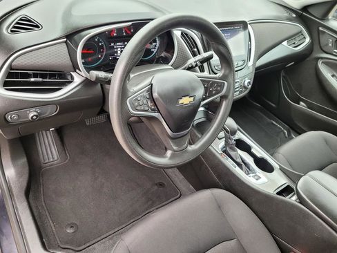 Used 2023 Chevrolet Malibu LT image 21