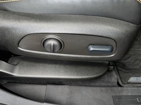 Certified 2022 GMC Terrain AT4 w/ Infotainment Package II image 37