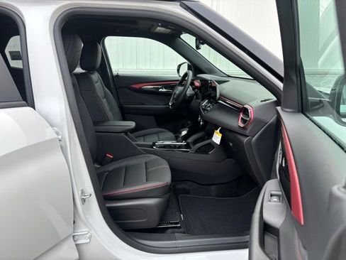 New 2026 Chevrolet TrailBlazer RS w/ Convenience Package image 19