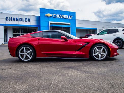 Used 2014 Chevrolet Corvette Stingray Coupe RWD image 8