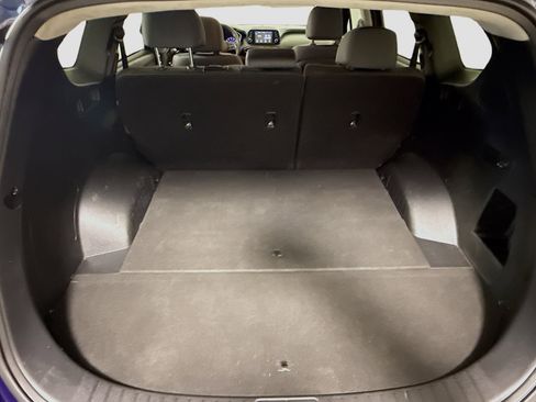 Used 2020 Hyundai Santa Fe SE image 32