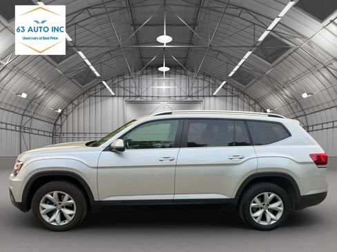 Used 2019 Volkswagen Atlas SE AWD/4WD image 2