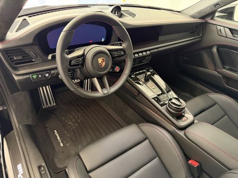 New 2026 Porsche 911 Carrera GTS image 4