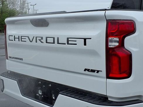 Used 2023 Chevrolet Silverado 1500 RST w/ Convenience Package II AWD/4WD image 24