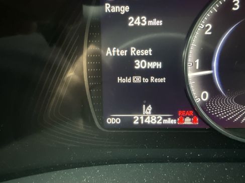 Used 2024 Lexus ES 350 Ultra Luxury w/ Accessory Package (Z2) FWD image 4
