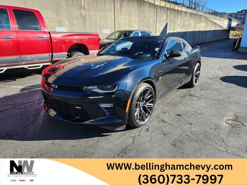Used 2016 Chevrolet Camaro SS image 1