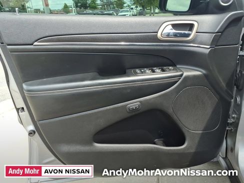 Used 2015 Jeep Grand Cherokee Limited AWD/4WD image 14