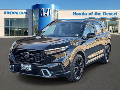 Used 2023 Honda CR-V Sport Touring image 3