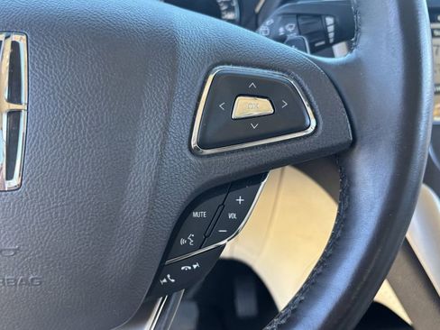 Used 2016 Lincoln MKC Reserve w/ Lincoln MKC Climate Package image 27