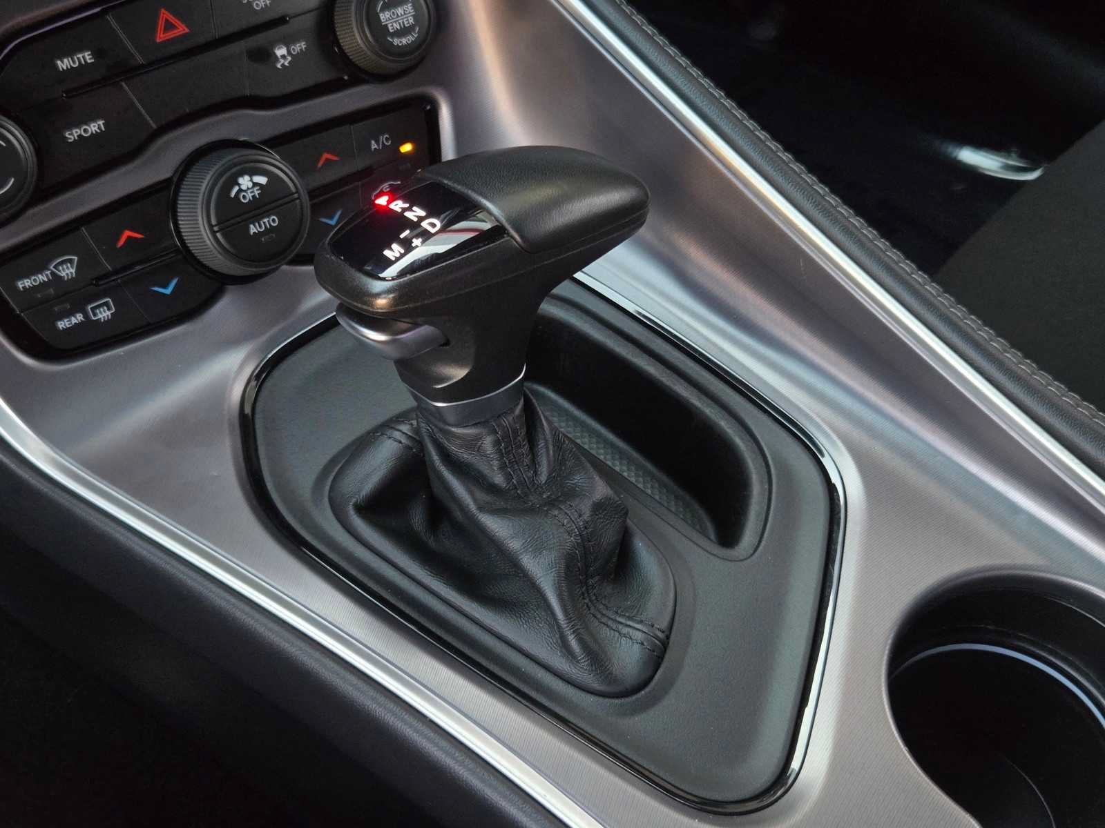 Used 2019 Dodge Challenger SXT w/ Blacktop Package RWD image 18