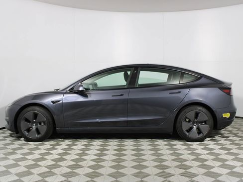 Used 2021 Tesla Model 3 Standard Range Plus image 26