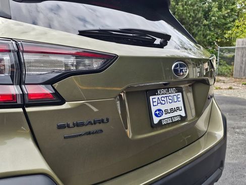 Used 2025 Subaru Outback Onyx Edition AWD/4WD image 16
