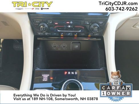 Used 2021 Jeep Grand Cherokee L Limited image 26