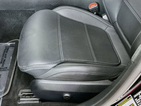 Used 2024 Mercedes-Benz C 300 Sedan image 29