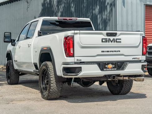 Used 2021 GMC Sierra 2500 AT4 AWD/4WD image 4