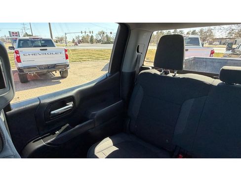 Used 2020 Chevrolet Silverado 1500 LT image 22