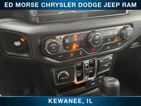 New 2026 Jeep Gladiator Sport image 25