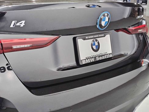 New 2025 BMW i4 xDrive40i image 7