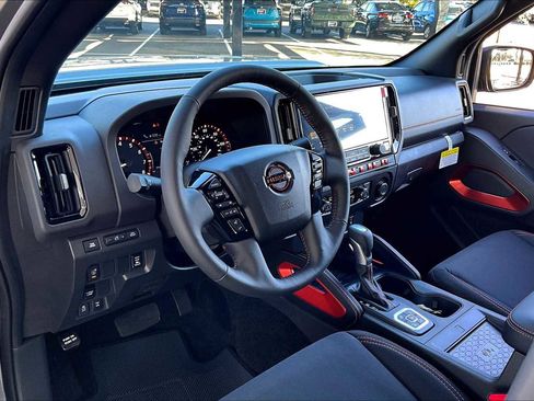 New 2026 Nissan Frontier PRO-4X image 8