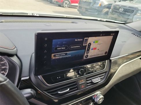 Used 2023 Nissan Altima 2.0 SR image 18