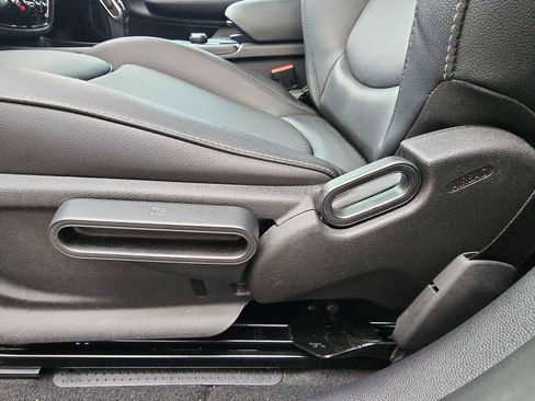 Used 2020 MINI Cooper Clubman S w/ Storage Package image 13