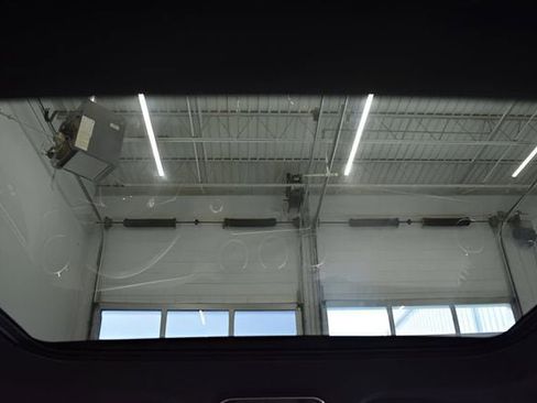 Used 2022 Mercedes-Benz C 300 4MATIC Sedan image 26