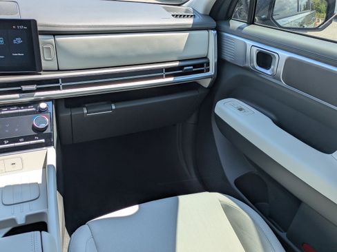 New 2026 Hyundai Santa Fe SE image 19