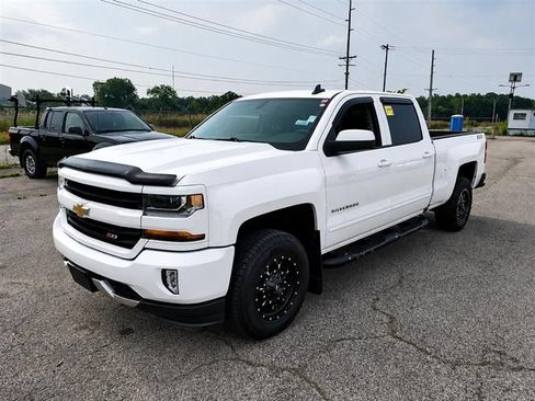 Used 2017 Chevrolet Silverado 1500 LT w/ True North Edition AWD/4WD image 1