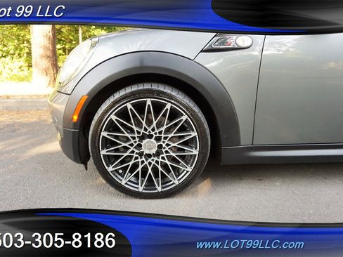 Used 2009 MINI Cooper Clubman S w/ Sport Pkg image 31
