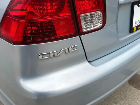 Used 2005 Honda Civic Hybrid Sedan image 14