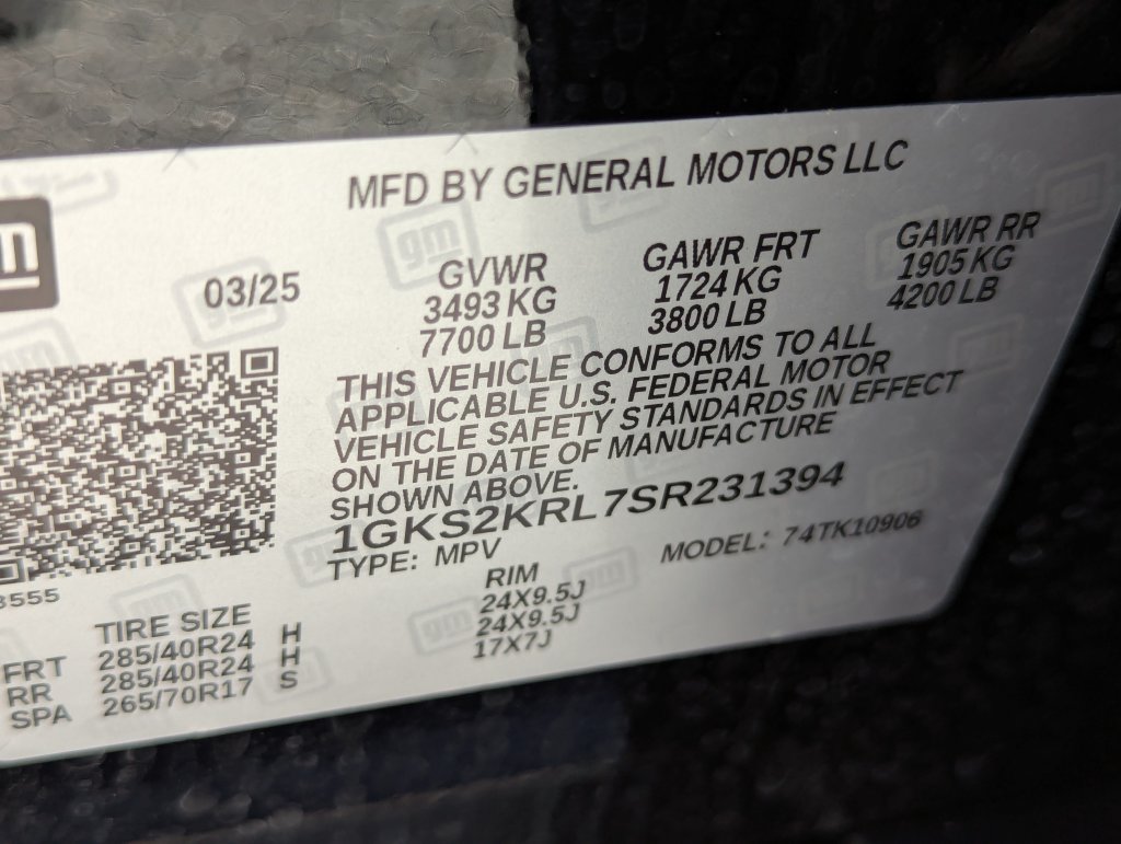 Used 2025 GMC Yukon XL Denali Ultimate AWD/4WD image 43