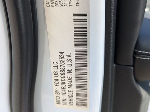 New 2025 Jeep Grand Cherokee L Overland w/ Advanced Protech Group III image 35