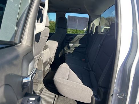 Used 2018 Chevrolet Silverado 1500 LT image 15