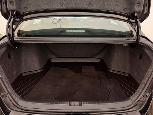 Used 2019 Honda Accord LX image 28