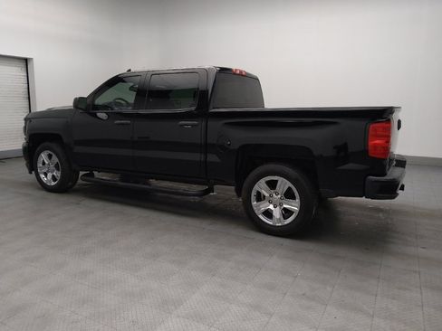 Used 2018 Chevrolet Silverado 1500 Custom w/ Custom Value Package image 3