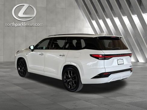 Certified 2026 Lexus TX 500h AWD w/ Technology Package image 2