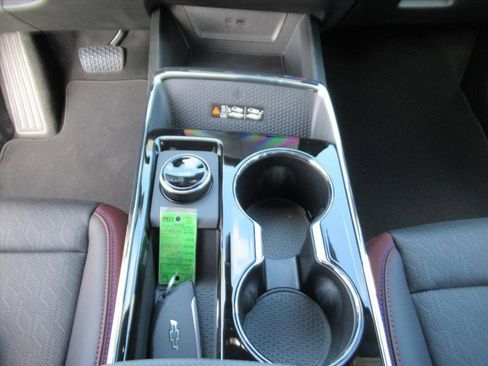 New 2026 Chevrolet Equinox RS w/ Convenience Package III image 23