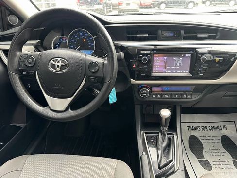 Used 2016 Toyota Corolla LE image 16