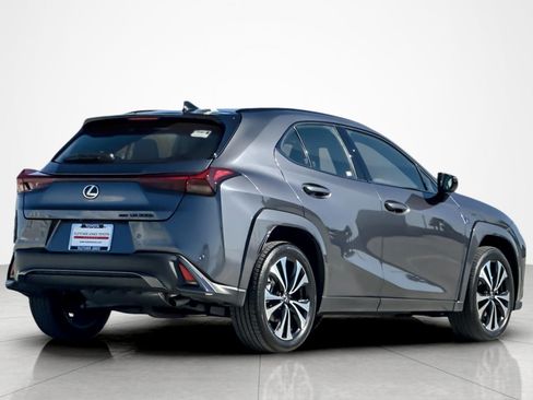Used 2026 Lexus UX 300h AWD w/ Cold Area Package image 5